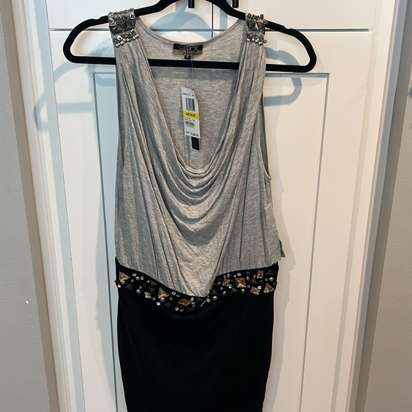 La ROK LUXE Dress - Picture 8 of 9